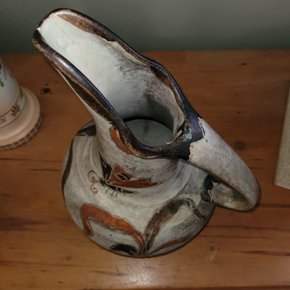 Vintage Native America Wedding Pitcher - Picture 9 of 9